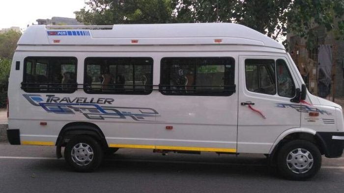 17 Seater Tempo Traveller on Rent